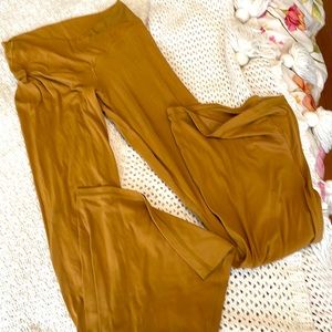 Aerie tan wide leg leggings
